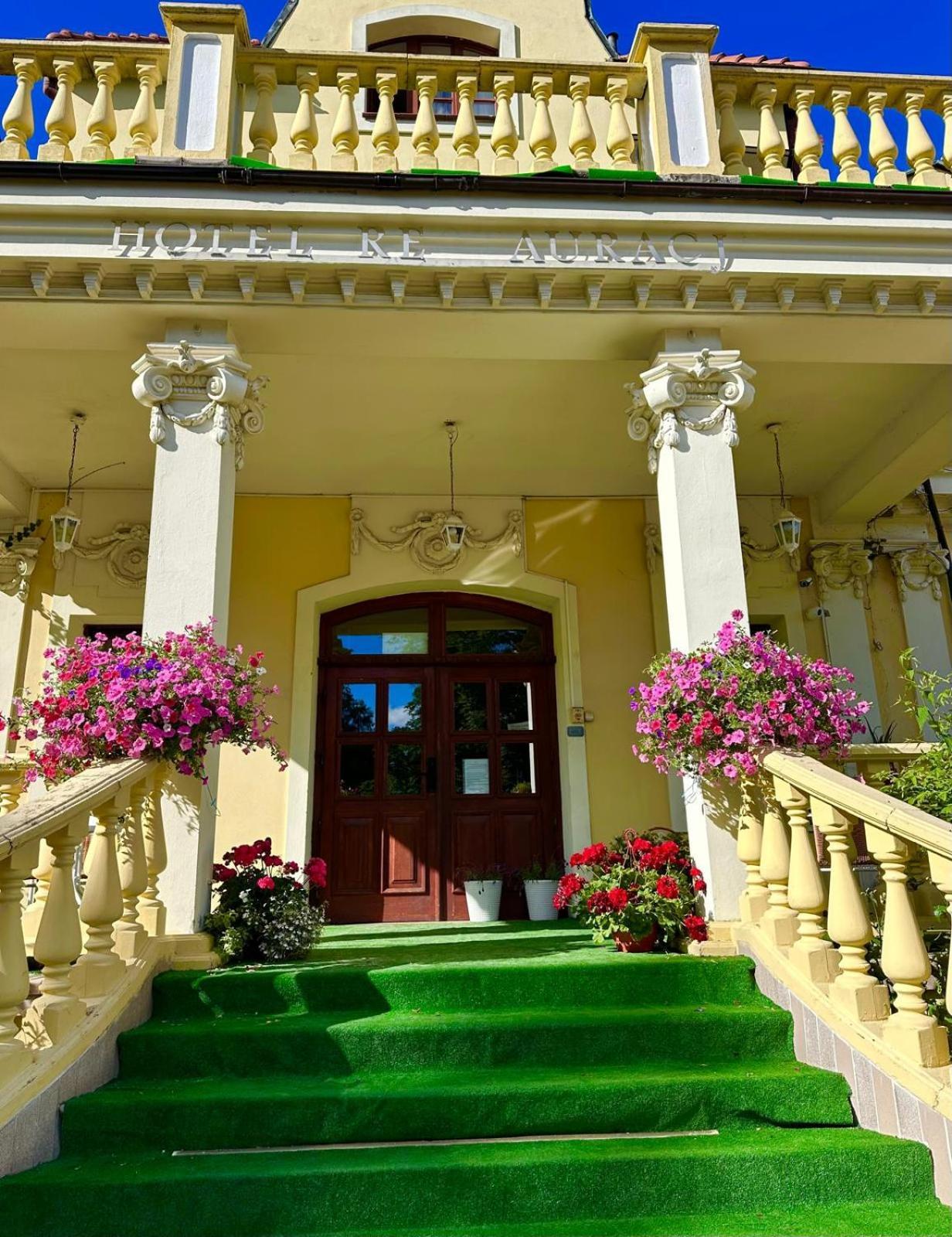 Dwor Szczepanskich Hotel Woszczyce Exterior photo